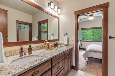 Property 26-5380 - Photo 22