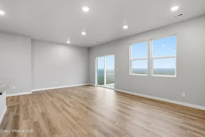Property 26-9349 - Photo 9