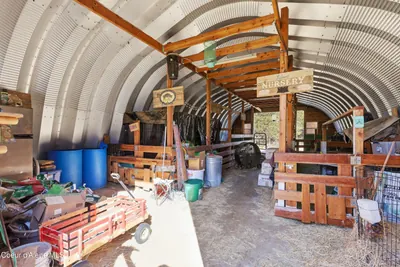 Property 26-10126 - Photo 39