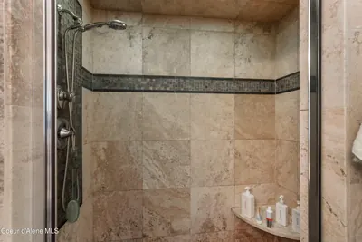 Property 26-10464 - Photo 28