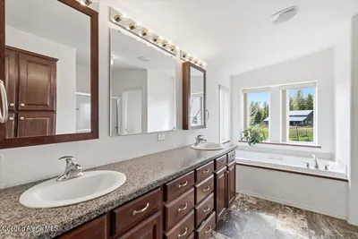 Property 26-7562 - Photo 10