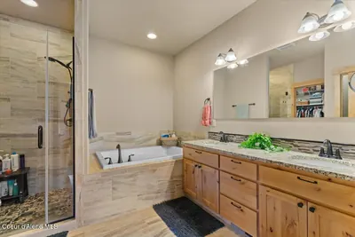 Property 26-1426 - Photo 23