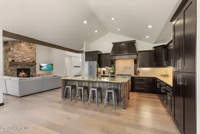 Property 26-3517 - Photo 28