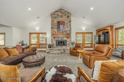 Property 26-10462 - Photo 9