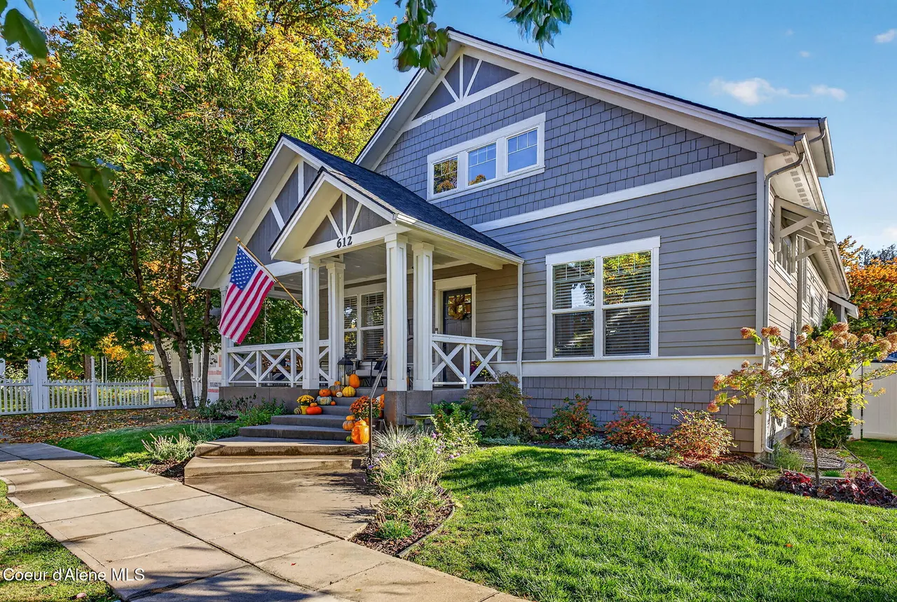Property 26-10381 - Photo 1