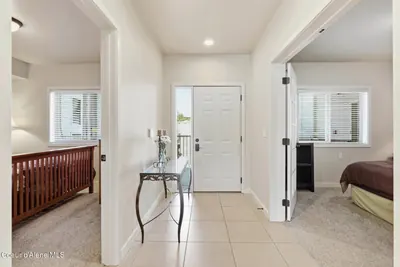Property 26-7603 - Photo 5