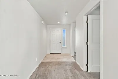 Property 26-10181 - Photo 6