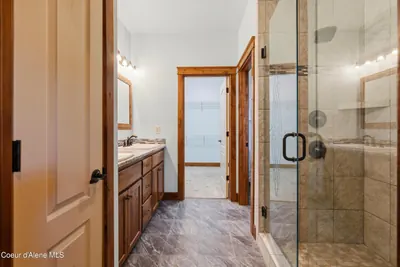 Property 26-9920 - Photo 17