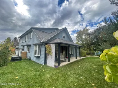 Property 26-10206 - Photo 1