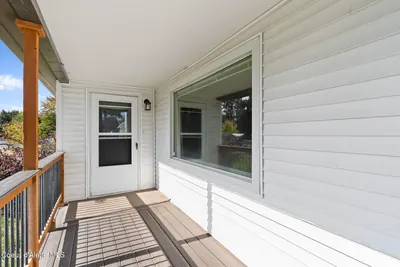 Property 26-10101 - Photo 5