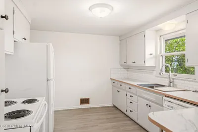 Property 26-2600 - Photo 3