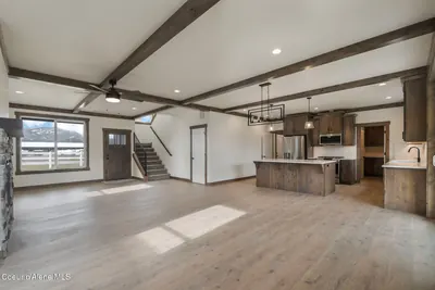 Property 26-8031 - Photo 5