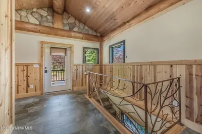 Property 26-8913 - Photo 3
