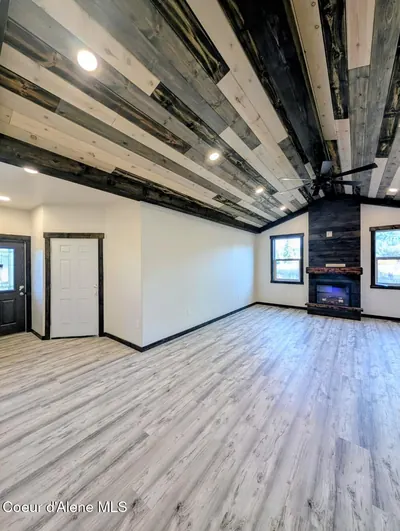 Property 26-9136 - Photo 2