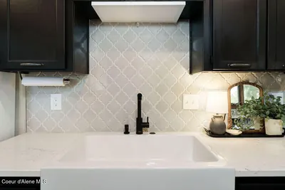 Property 26-8435 - Photo 11