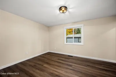 Property 26-10475 - Photo 27