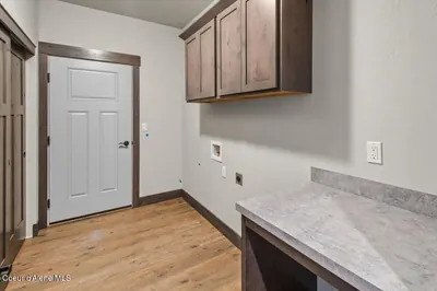 Property 26-8870 - Photo 29