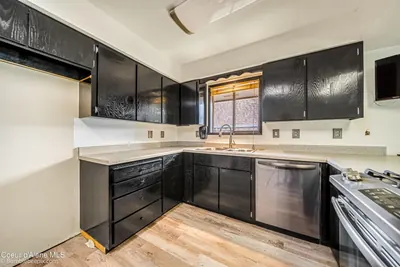 Property 26-9532 - Photo 35