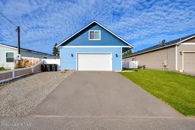 Property 26-10269 - Photo 2