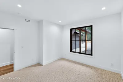 Property 26-6896 - Photo 20