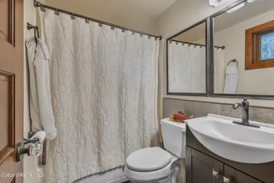 Property 26-697 - Photo 33