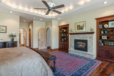 Property 24-5735 - Photo 25