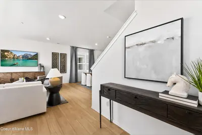 Property 26-7731 - Photo 2