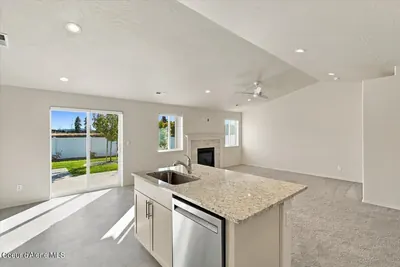 Property 26-10181 - Photo 14