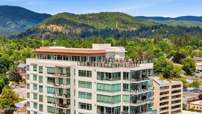 Property 26-10425 - Photo 71