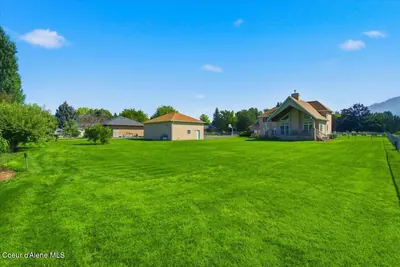 Property 26-8628 - Photo 60
