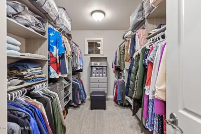 Property 26-8947 - Photo 24