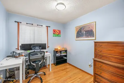 Property 26-10137 - Photo 11