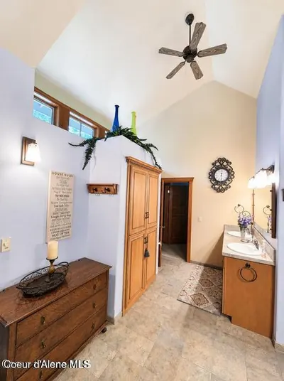 Property 26-6169 - Photo 52