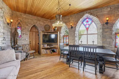 Property 26-6910 - Photo 36