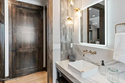 Property 26-3523 - Photo 24