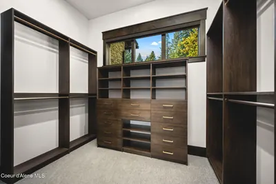 Property 26-10515 - Photo 50