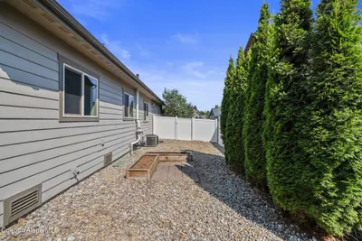 Property 26-7807 - Photo 37