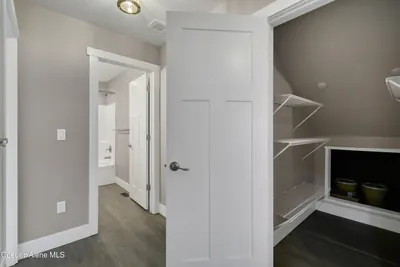 Property 26-8411 - Photo 63