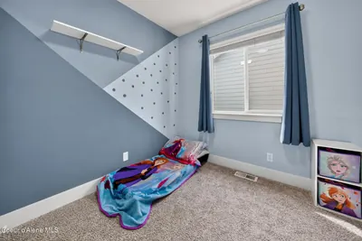 Property 26-7447 - Photo 27