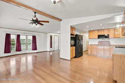 Property 26-8393 - Photo 5