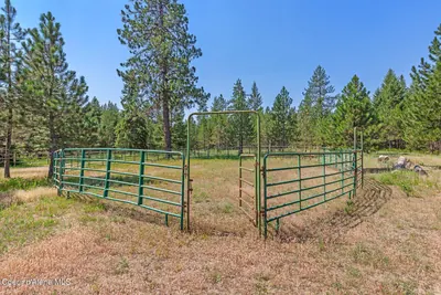 Property 26-7682 - Photo 63