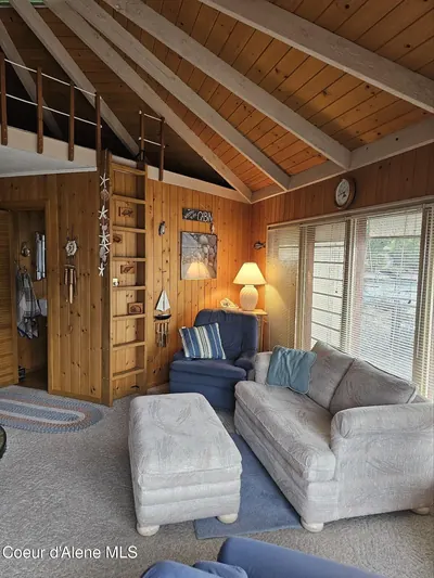 Property 26-9819 - Photo 3