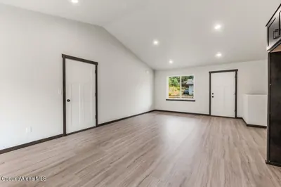 Property 26-7876 - Photo 11