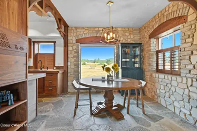 Property 26-6817 - Photo 16