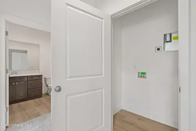 Property 26-9200 - Photo 32