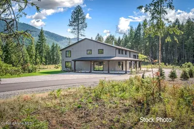 Property 26-10050 - Photo 2