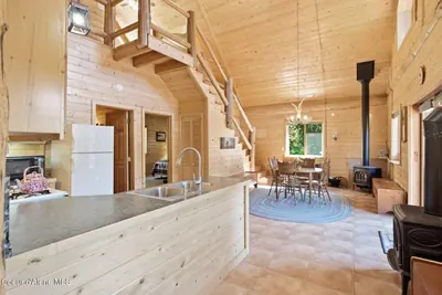 Property 26-9672 - Photo 10