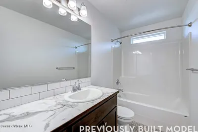 Property 26-10636 - Photo 4