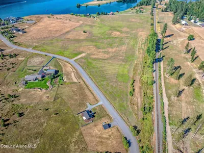 Property 26-8909 - Photo 25