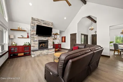 Property 26-7826 - Photo 11